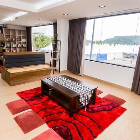 Shell Out Beach Club Suite Kuah Extérieur photo