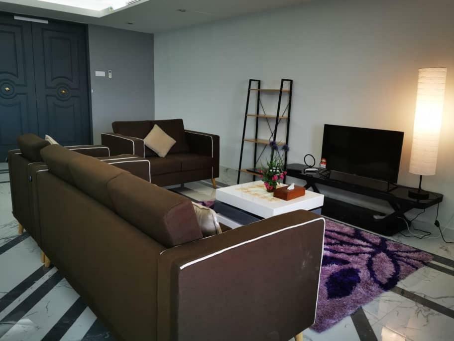 Shell Out Beach Club Suite Kuah Extérieur photo